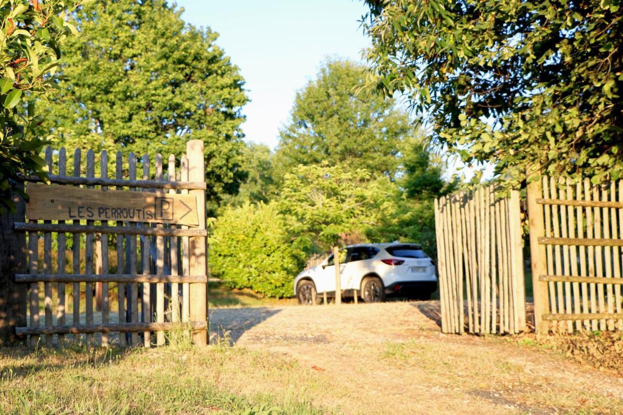 Vila Les Perroutis Saint-Alvère Exteriér fotografie